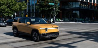 4 Common Problems People Are Having With The Rivian R1