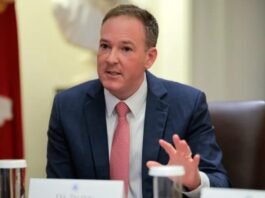 Lee Zeldin says he’s trying to end ‘Obama switch’ that makes cars…