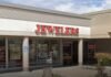Two arrested, four flee after armed robbery of Bay Area jewelry store