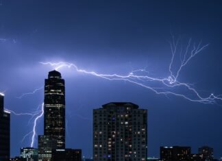 Valentine’s Day storm brings heavy rain, tornado watches to Houston area