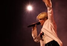 Wear Something Nice To See Robyn On Tour