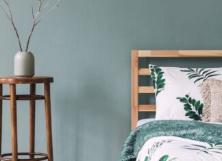 ‘A handbag check is paramount’: people with tidy homes swear by these 7 bedtime habits