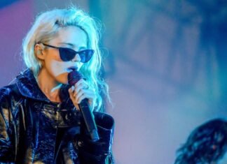 Welcome Back, Sky Ferreira