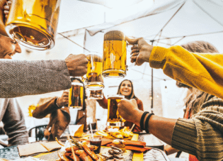 5 Beers From the ’80s That Are Still Great Today