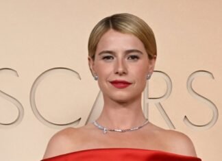 Jessie Buckley reveals the Shakespearean good luck charm she is carrying in her handbag as she competes for Best Actress Oscar