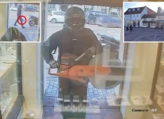 Wild video shows crook using a chainsaw to rob jewelry store