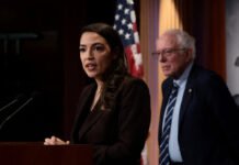 Ocasio-Cortez and Sanders push bill to impose AI data center moratorium