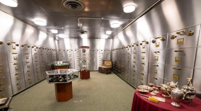 Gold jewelry, other items to be up for grabs during Pennsylvania Treasury auction