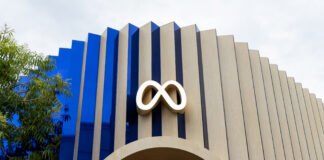 Meta Lays Off 700 Employees, While Rewarding Top Executives