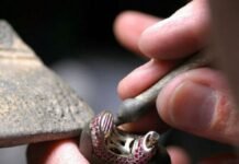 Kering finalises acquisition of 20% stake in jewellery specialist Raselli Franco Group