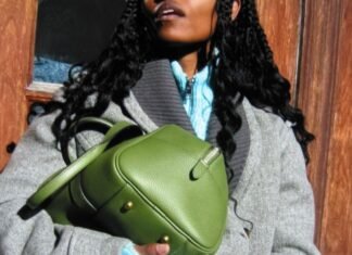 Spotted on Sunset: The Bag Color Women in L.A. Are Choosing Over Black, Brown, and Even Butter Yellow