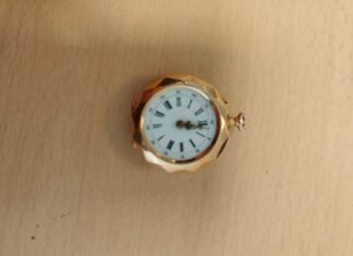Watches, medals and jewellery: Police seek owners of stolen valuables