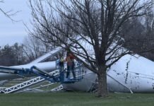 Crowd in Perryville watches historic water tower fall in planned demolition