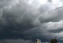Lancaster County, Central Pa. under tornado watch as storm moves in