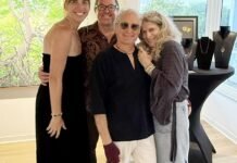 Jewelry creator showcases her art