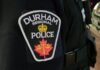 Shoppers restrain suspects after Oshawa Centre jewelry store heist involving bear spray