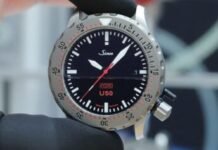 The ABCs of Time – Why Are Some Watch Cases Filled with
Oil?