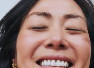 7 Best Eye Creams for Mature Skin That Turn Back Time