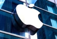 Apple Hires Former Google Executive to Lead AI Product Marketing Push