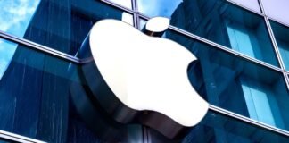 Apple Hires Former Google Executive to Lead AI Product Marketing Push