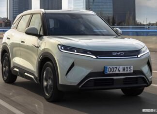 How Blower-Powered Air Knife Systems Are Solving Drying Challenges in Automotive Manufacturing