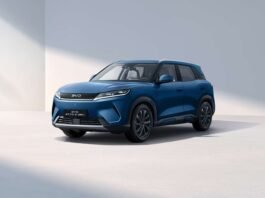 It promised to dominate the global car market, it has $116 billion in revenue and more EV sales than Tesla… but BYD’s profits just dropped for the first time since 2021