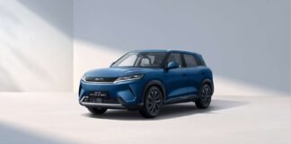 It promised to dominate the global car market, it has $116 billion in revenue and more EV sales than Tesla… but BYD’s profits just dropped for the first time since 2021