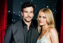 ‘Love Story’ stars Sarah Pidgeon and Paul Anthony Kelly Brought Rom-Com Energy to Chanel’s Pre-Oscars Party