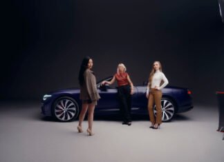 New Bespoke Bentley Continental GTC Revealed For International Women’s