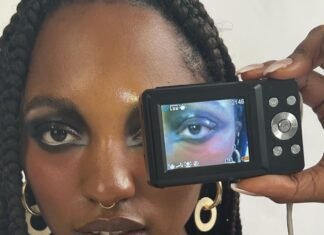 These Makeup Removers Dissolve Stubborn Makeup So Fast You’ll Think It’s Magic