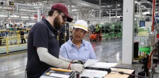 Southern Automotive Conference honors Alabama workers