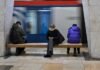 Study warns of the dangers of overly agreeable AI chatbots