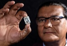 Jacob & Co. Debuts New Patented Diamond Cut on Billionaire Double Tourbillon