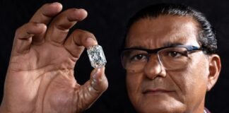 Jacob & Co. Debuts New Patented Diamond Cut on Billionaire Double Tourbillon