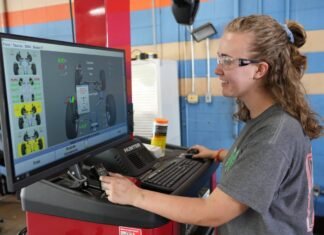 Automotive Manufacturing Scholarships Open In Alabama – Elmore-Autauga News