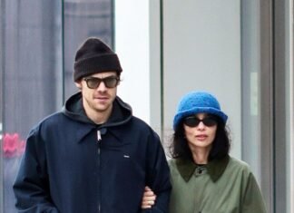 Harry Styles and Zoë Kravitz Have a Hat-off