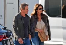 This Timeless Over-50s Jeans Outfit Has Even Our Gen Z Editors Talking