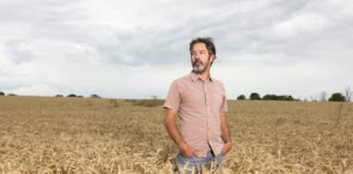 Demand for AI Data Centers Sends Prospectors Hunting for Land and Power