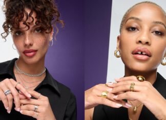 Signet Jewelers to Close 100 Stores, Shutter James Allen Banner