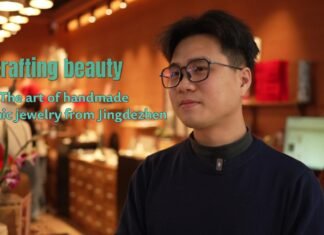 Crafting beauty: The art of handmade ceramic jewelry from Jingdezhen