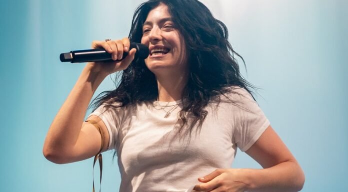 Lorde Is Officially An Independent Artist
