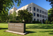 Medford Case Against Former ICU Nurse Moves Forward as Southern Oregon Watches Closely