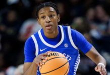 Kentucky watches its season end in Sweet 16 as Texas blows by in 76-54 rout