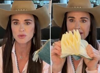 Kyle Richards says this $17 jewelry packing hack is like a ‘magic trick’: ‘Obsessed’