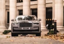 HR Owen Rolls-Royce London wins two global dealer awards