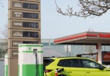 Iran conflict set to hit petrol drivers five times more than EVs –…