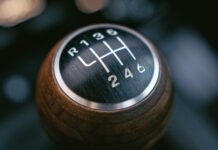 Less than one in four cars now available with a manual gearbox