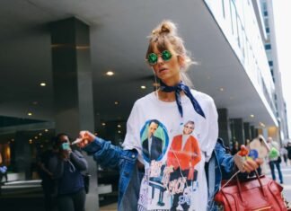 What to Wear to Gov Ball? Get Inspired by Our Street Stylers and Pull Out Your Favorite Band Tee