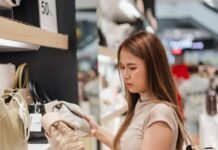 Woman finds handbag in Goodwill bin that could be worth staggering amount