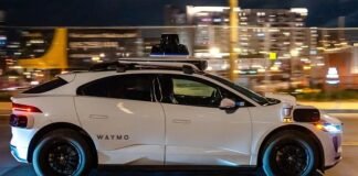 Waymo self-driving cars bring viral incidents and policy predicaments to Nashville